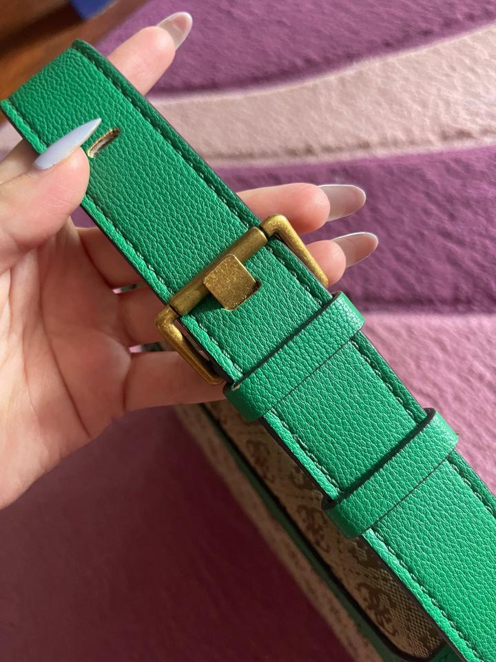 Сумочка Guess