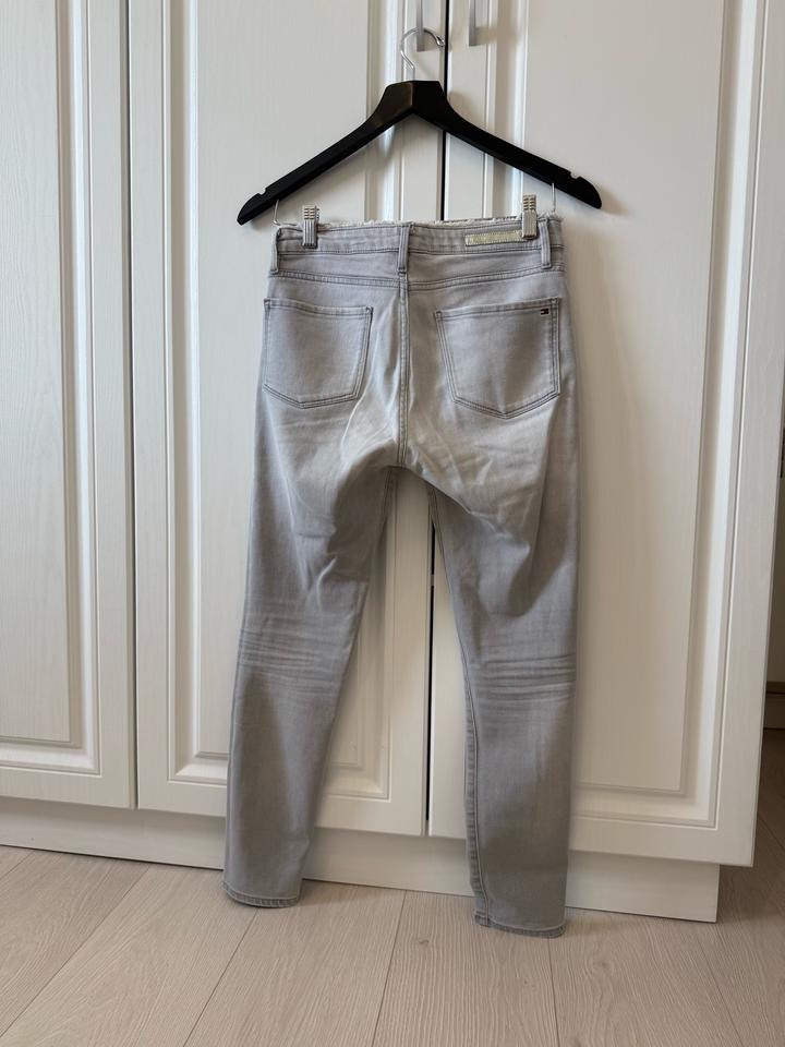 Tommy Hilfiger Jeans