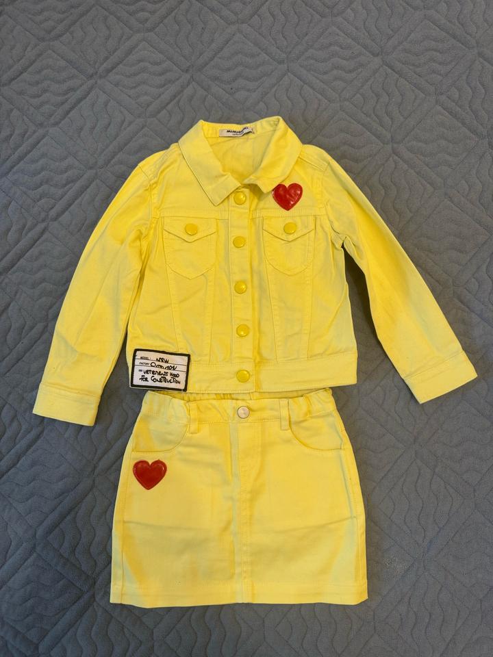 Продам комплект на 2 годика