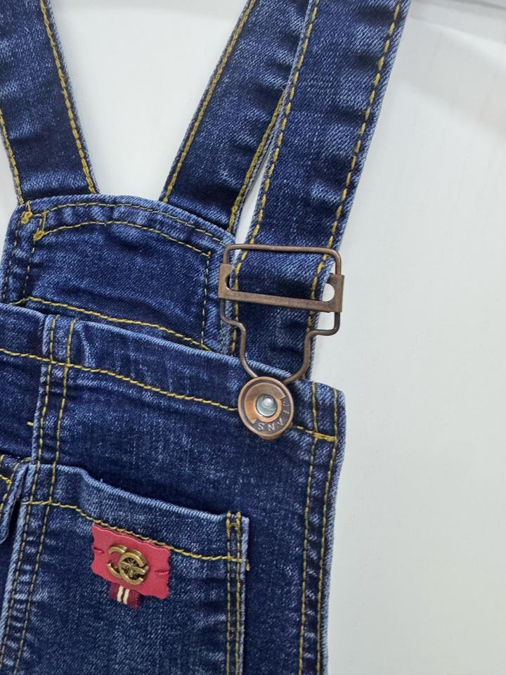 Комбинезон джинсовый