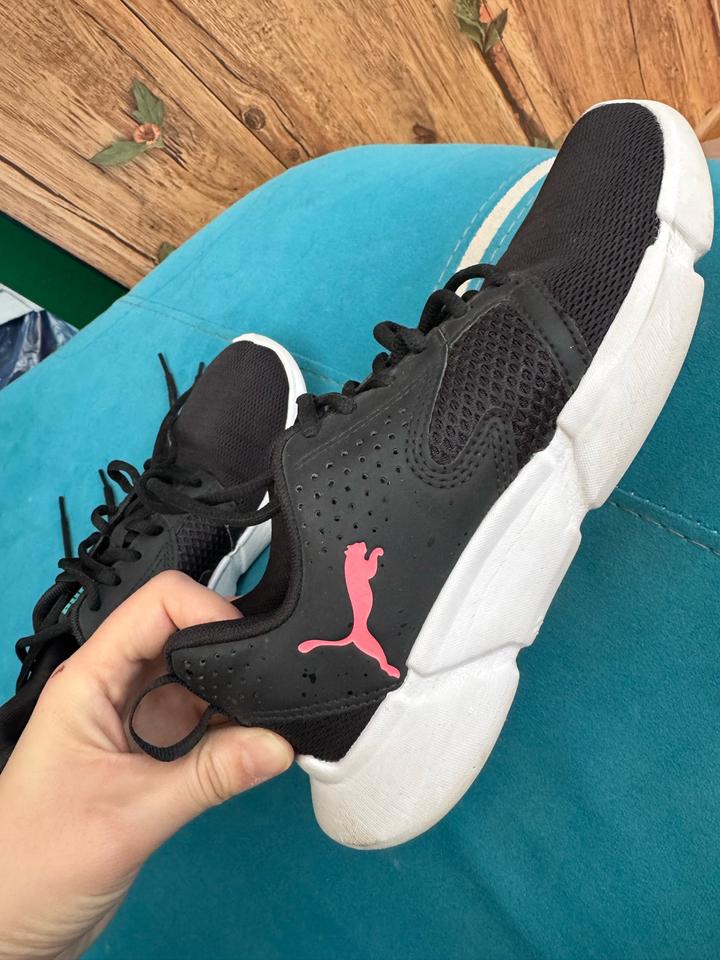 Кроссовки Пума