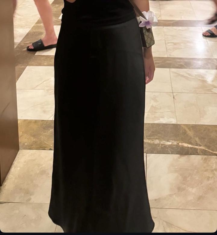 Атласная юбка Zara