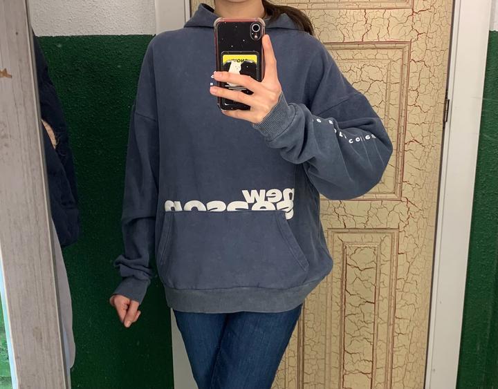 Темно-синее худи Pull&Bear