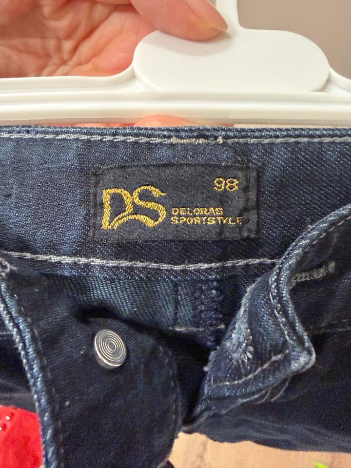 Детские джинсы Deloras на ростовку 98 см.