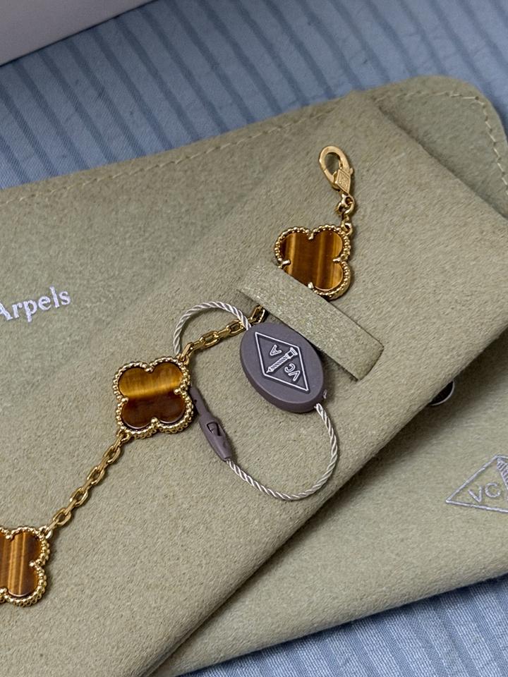 VanCleef тигровый