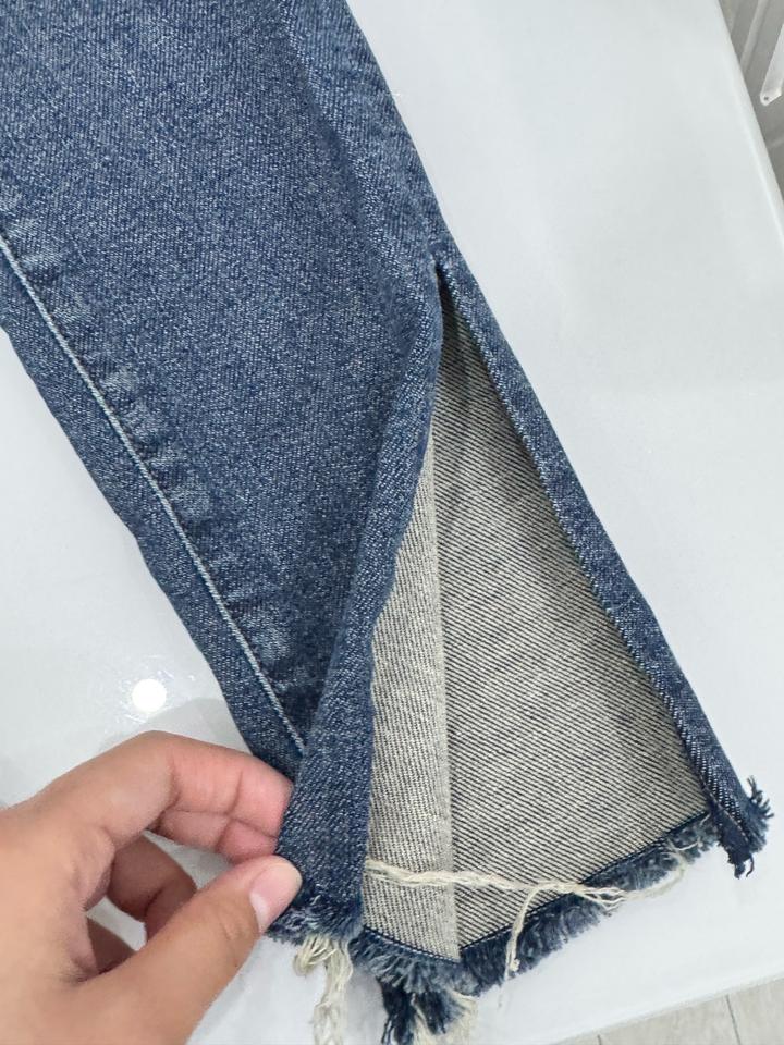 Джинсы женские