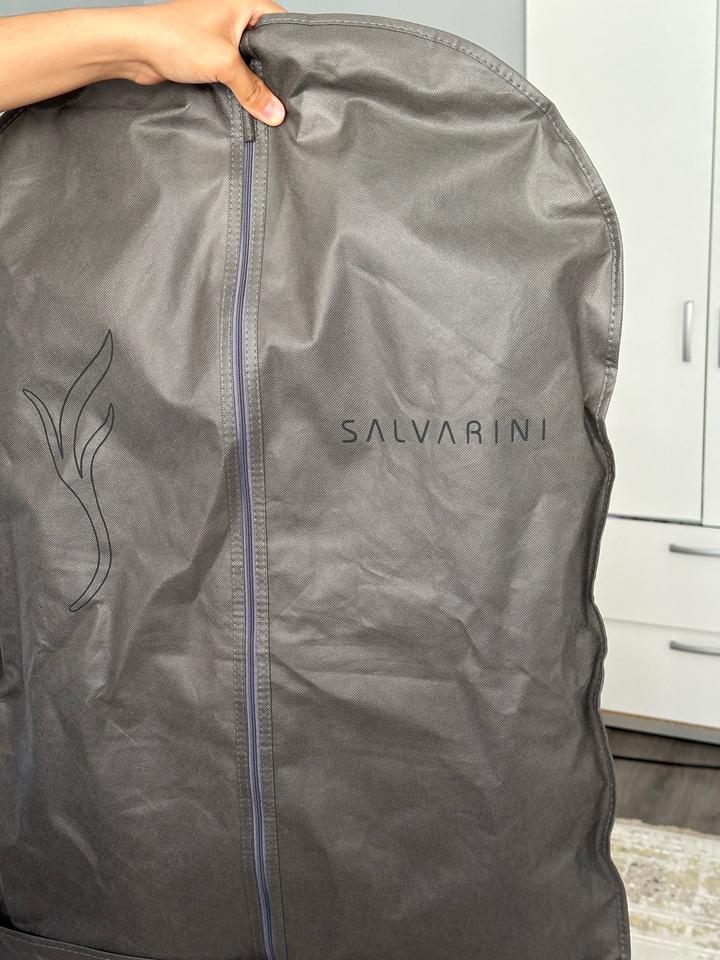 Шикарный костюм, почти как новый!