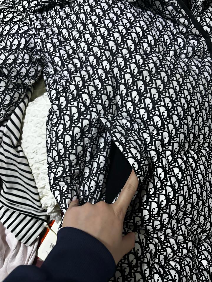 Куртка принит диор