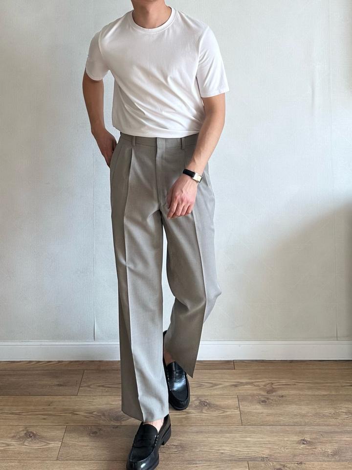 Бежевые классические брюки