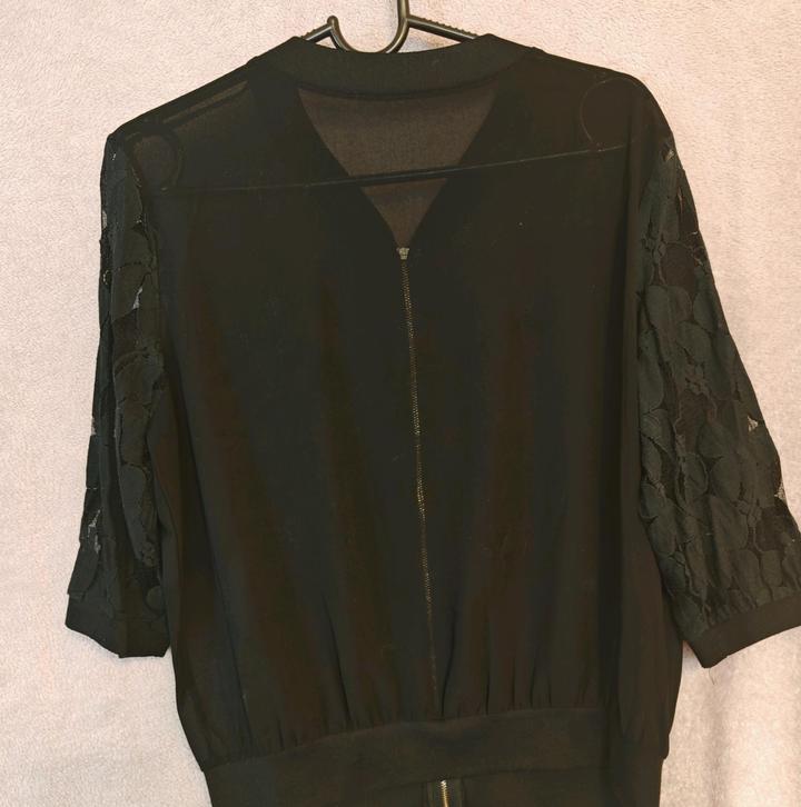 Бомбер из шифона