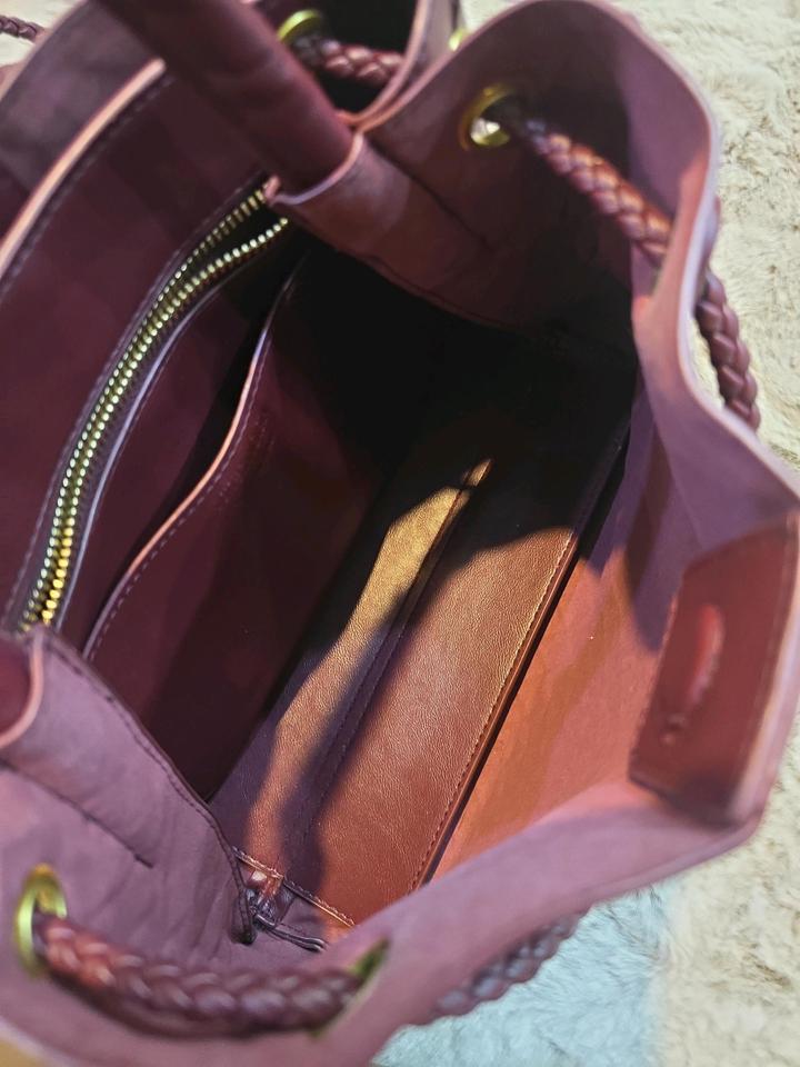 Сумка в стиле Bottega Veneta