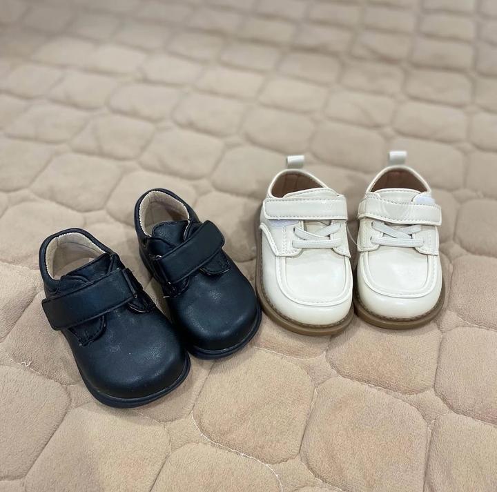 2 пары обуви на 1 год