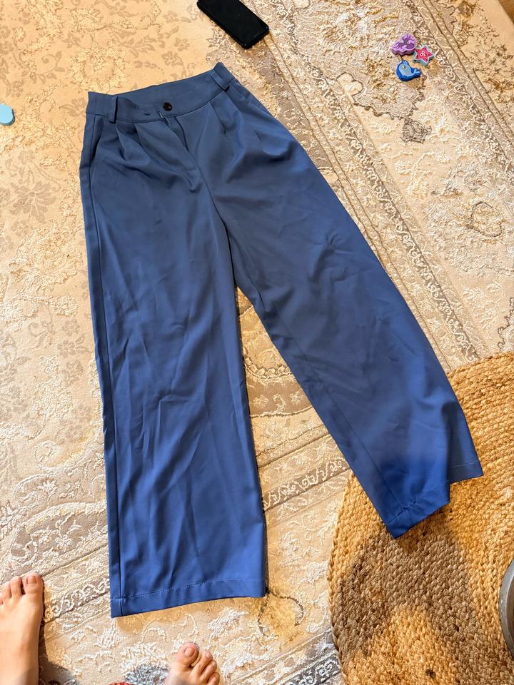 Костюм с брюками