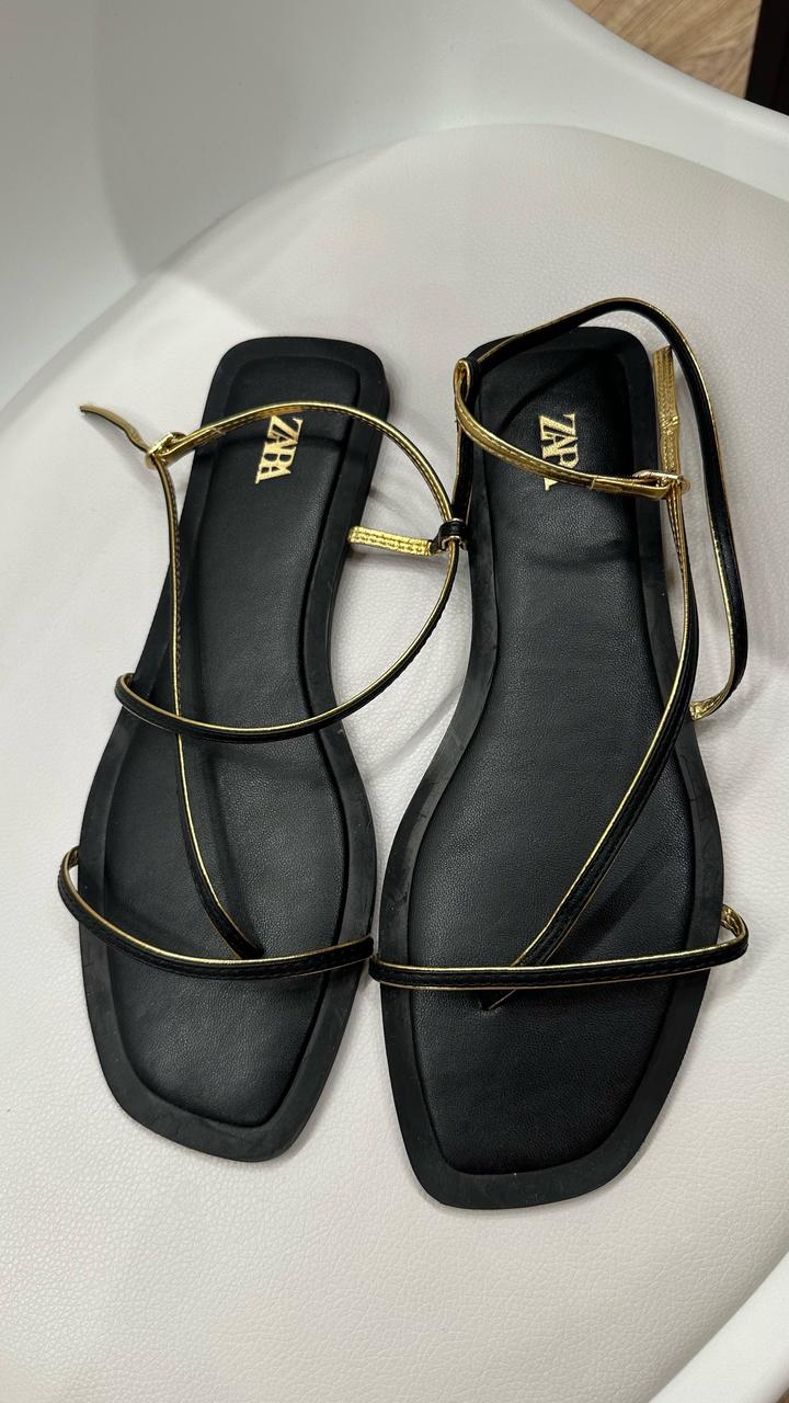 Босоножки Zara