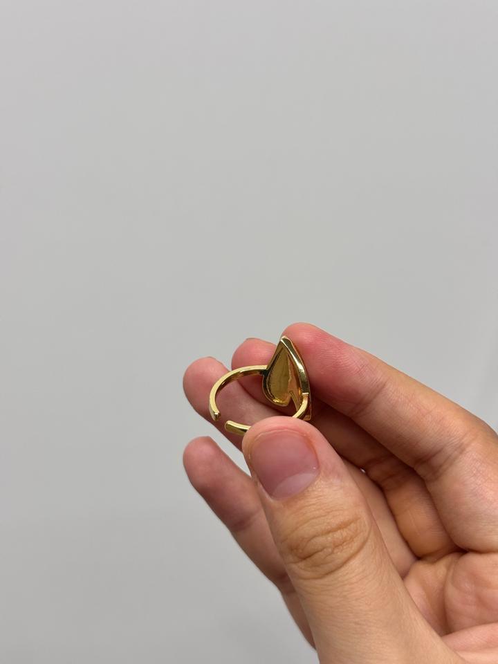 Элегантное красивое кольцо сердечко / ювелирные изделия / украшения