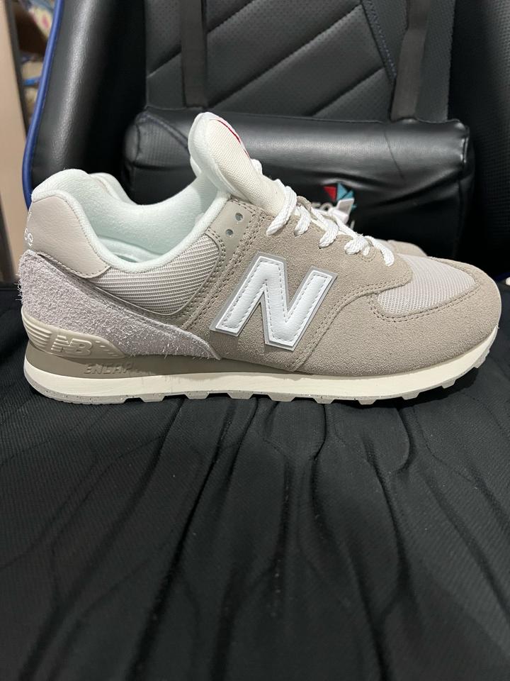 New Balance 574 42 EU