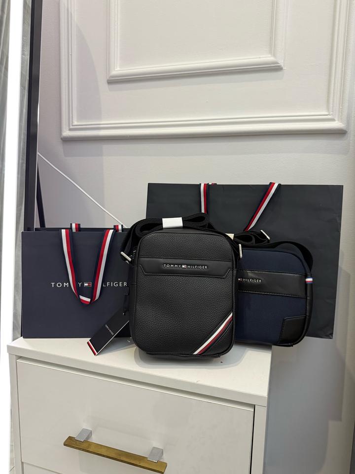 Барсетка от Tommy Hilfiger