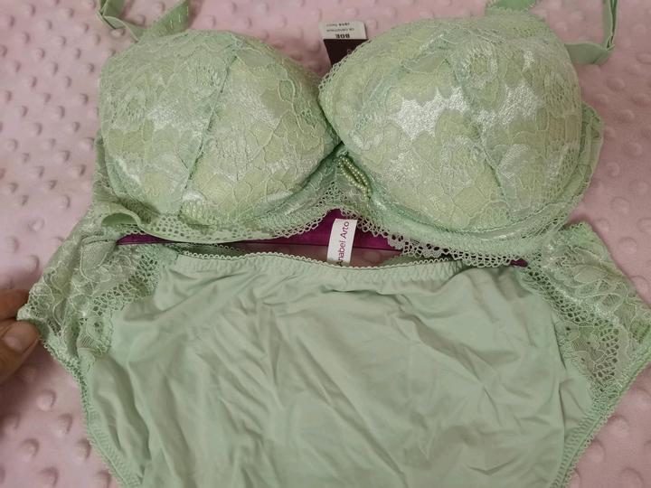 Комплект женского нижнего белья Anabel Arto 80E/L