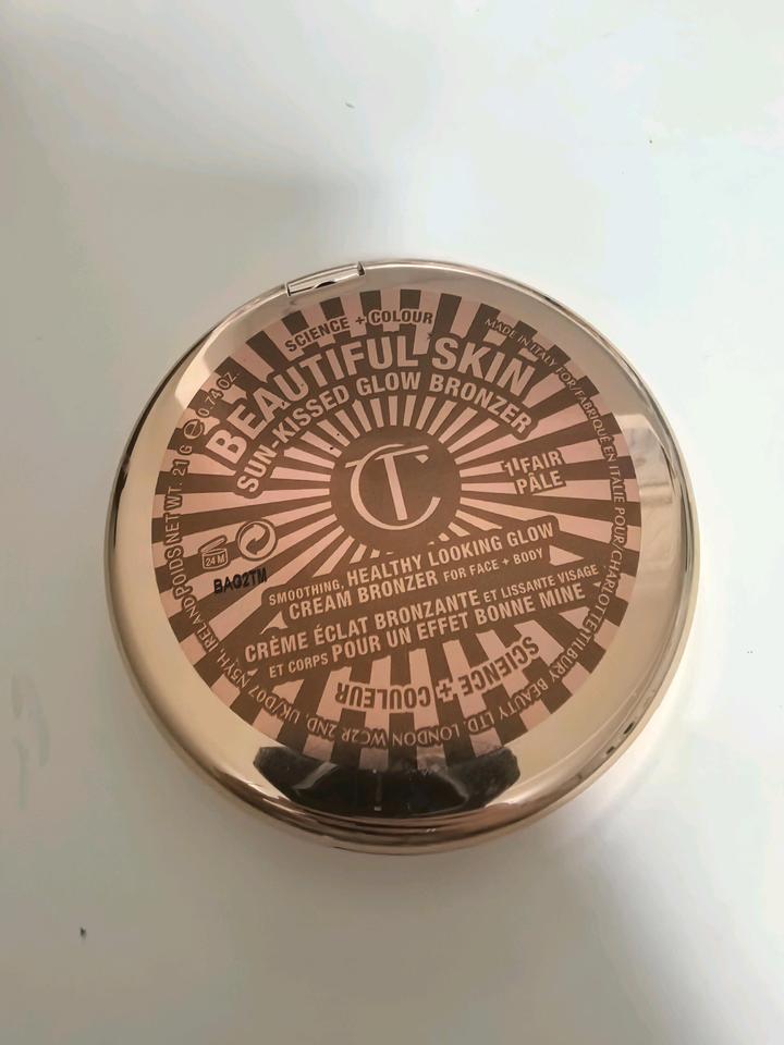 Бронзер- скульптор Charlotte Tilbury