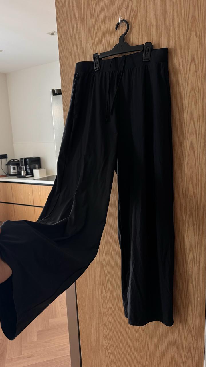 Штаны Uniqlo