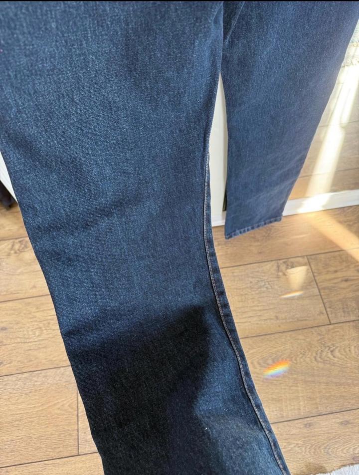 Джинсы Massimo Dutti