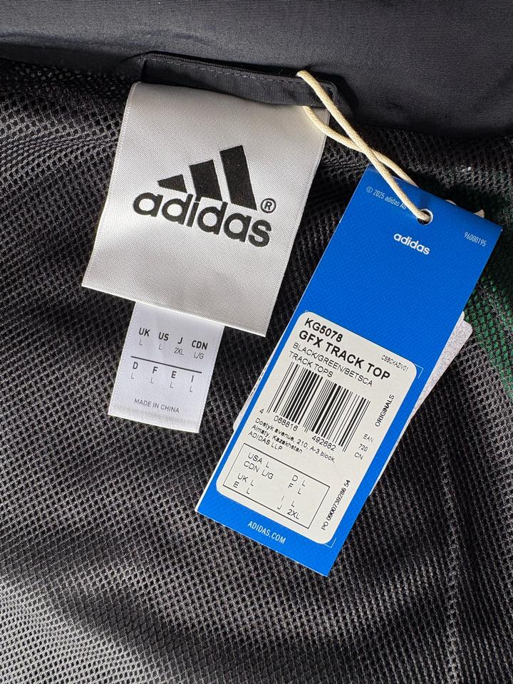 Спортивный костюм Adidas