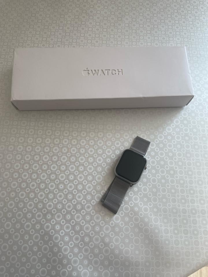 Apple Watch Series 10