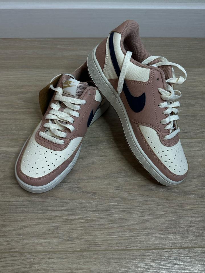 Кроссовки Nike оригинал новые в упаковке