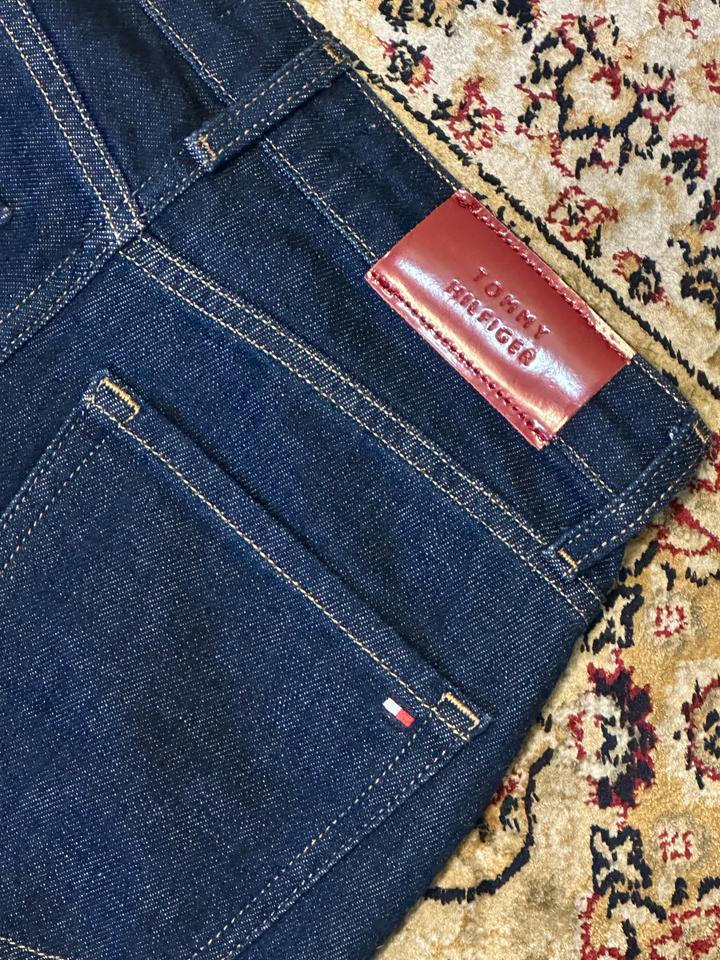 Темно синие джинсы Tommy Hilfiger