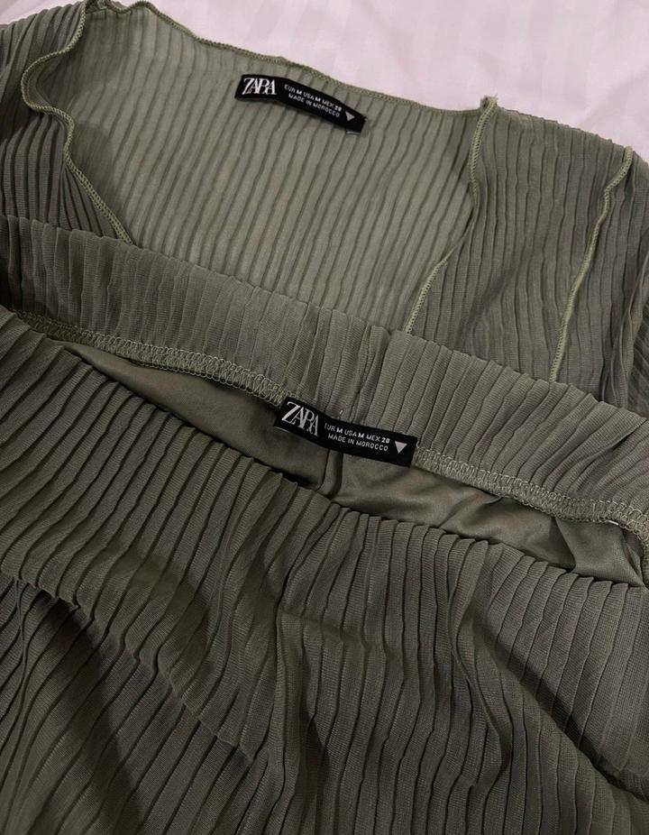 Двойка Zara