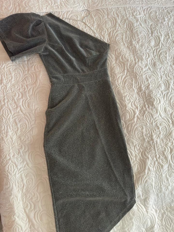 Платье блестящие