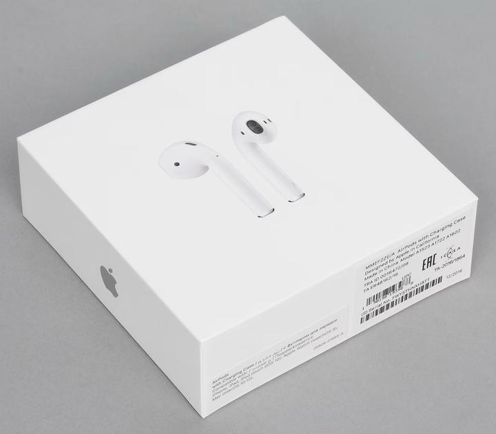 Airpods😍