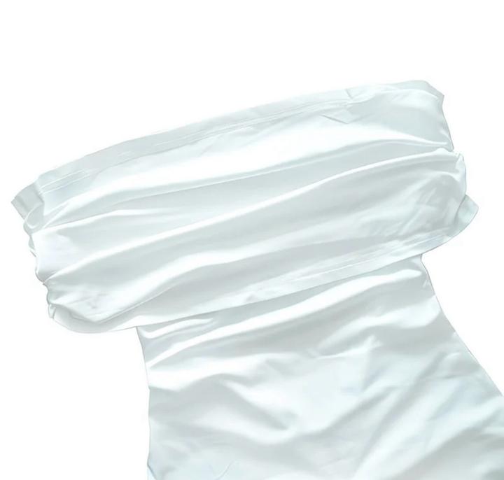 Белое платье