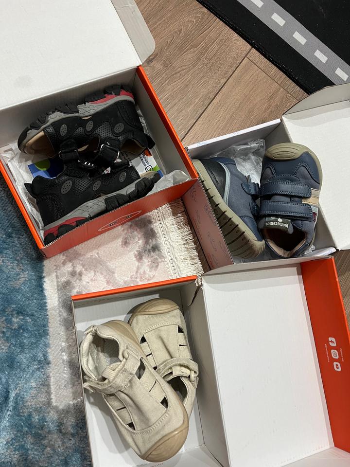 Детская обувь