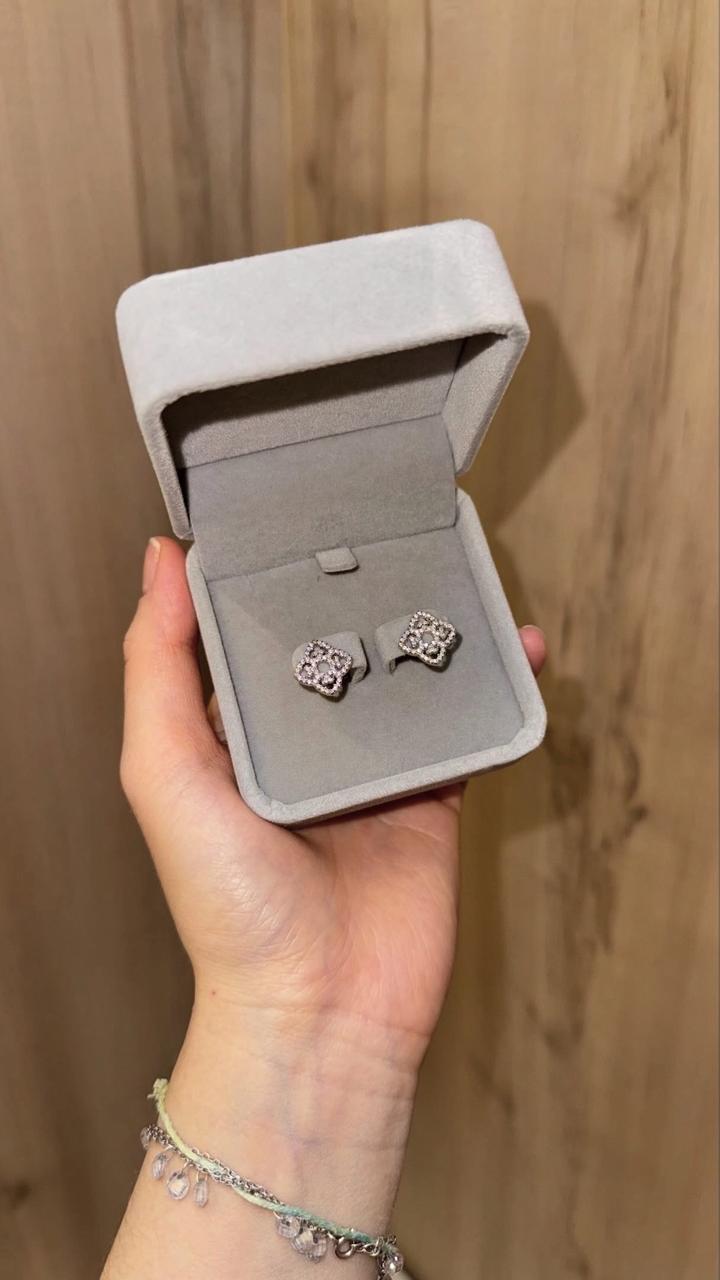 Серьги под Laroush