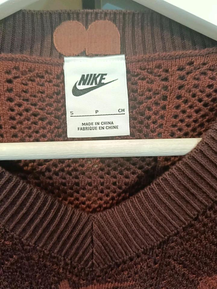 Укороченный джемпер Nike, S/M