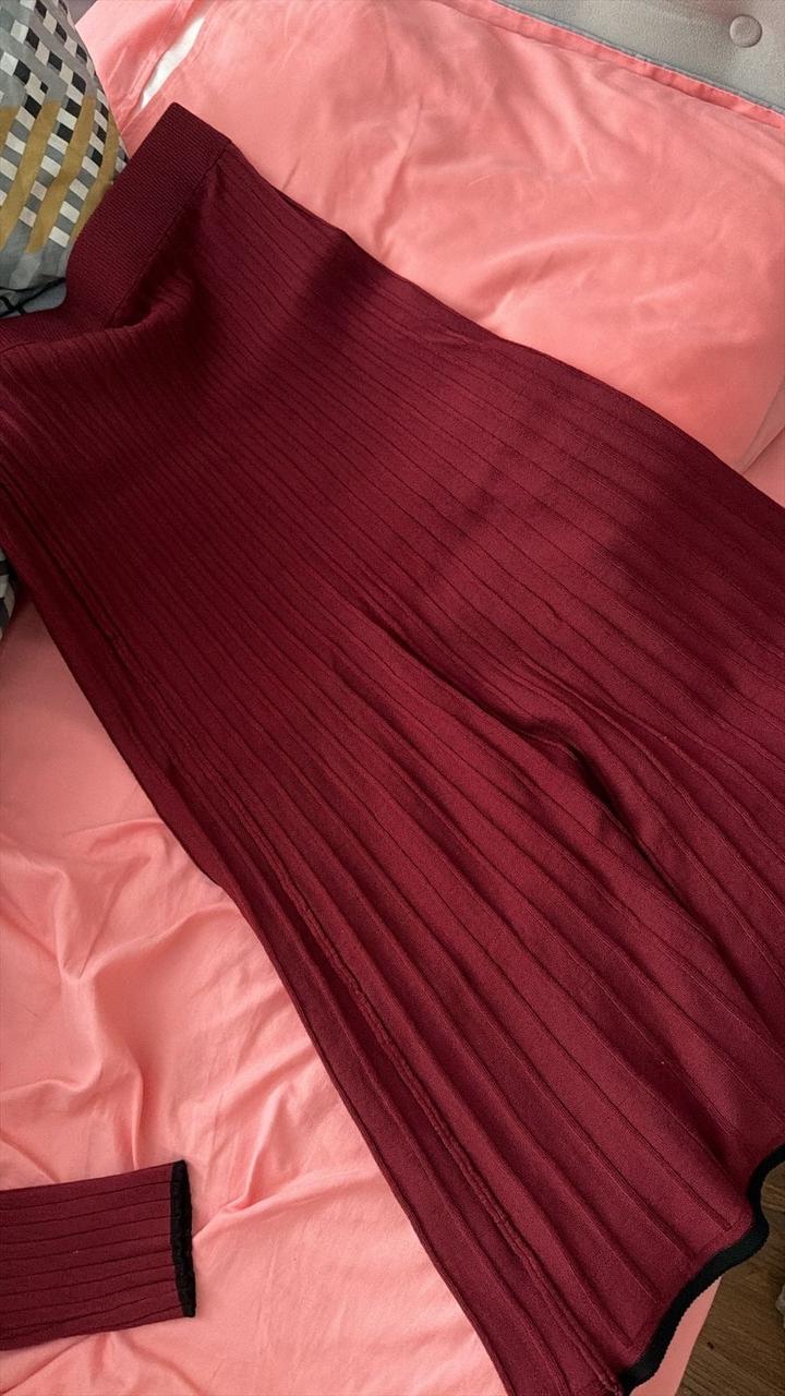 Бордовая двойка