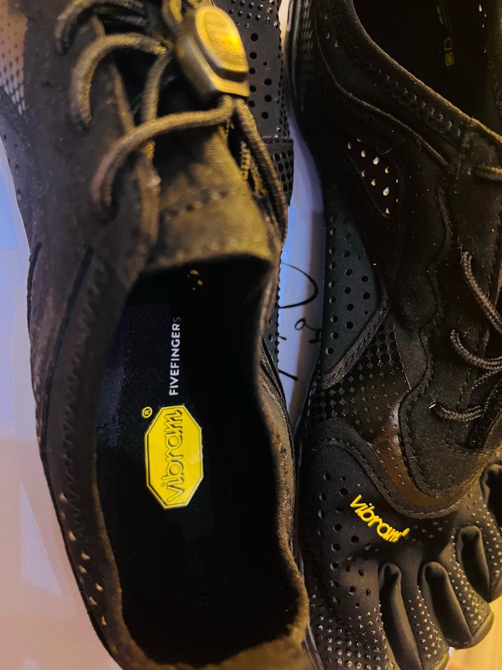 Vibram fivefingers v-run