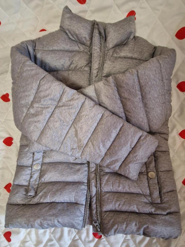 куртка на девочку