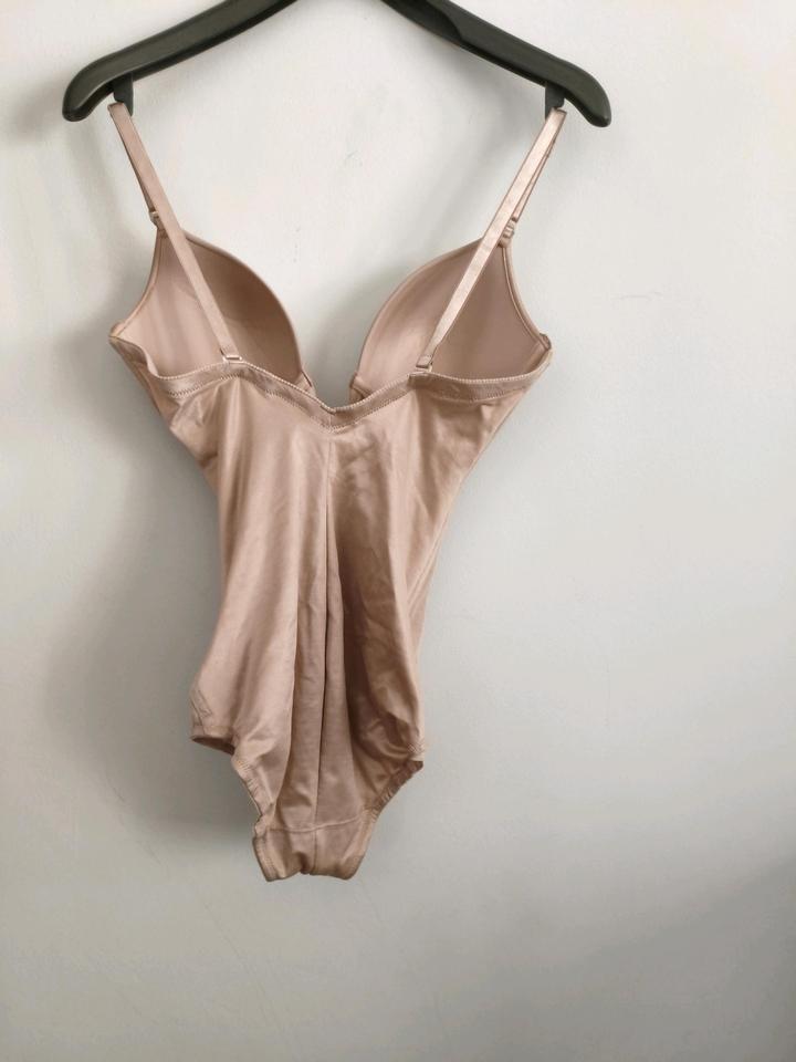 Корректирующее боди Va Bien