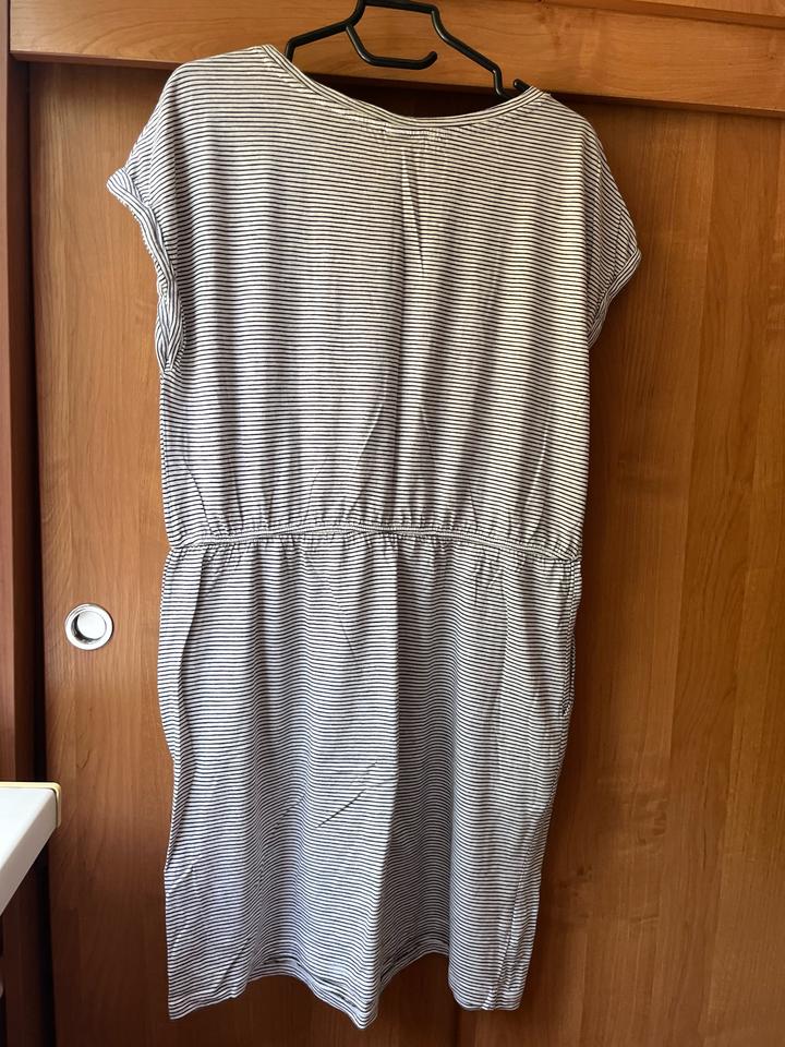 Сарафан H&M размер M