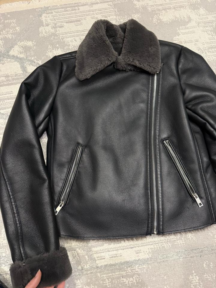 Дубленка Mango