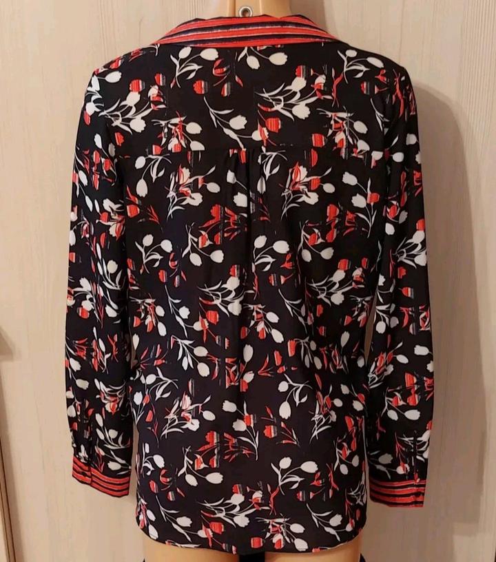 Блуза от бренда Sateen Life