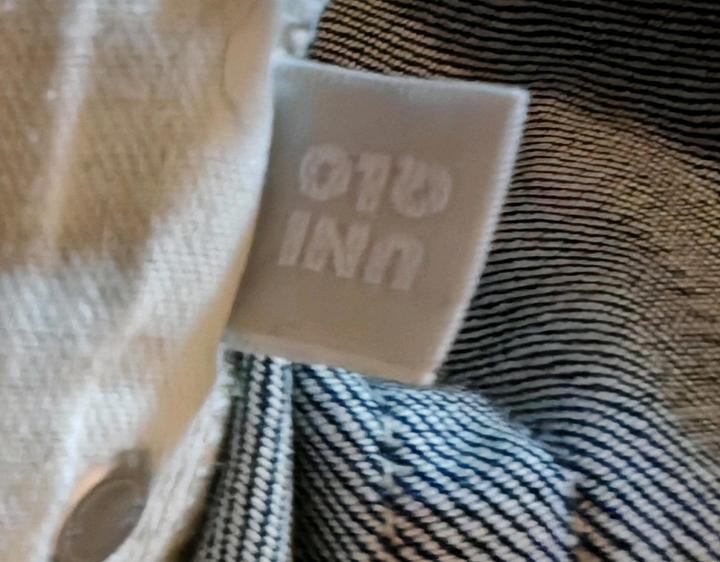 Джинсы, объем талии 71 см.