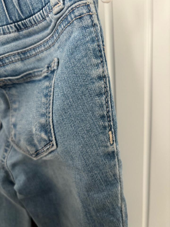 Джинсы Gap на 3 года