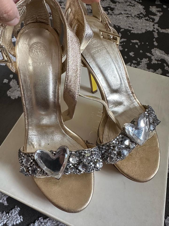 Босоножки Versace