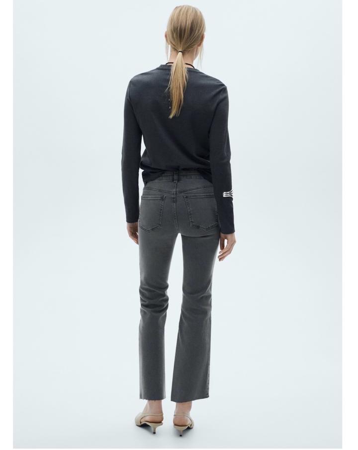 Джинсы зауженные Mango серый