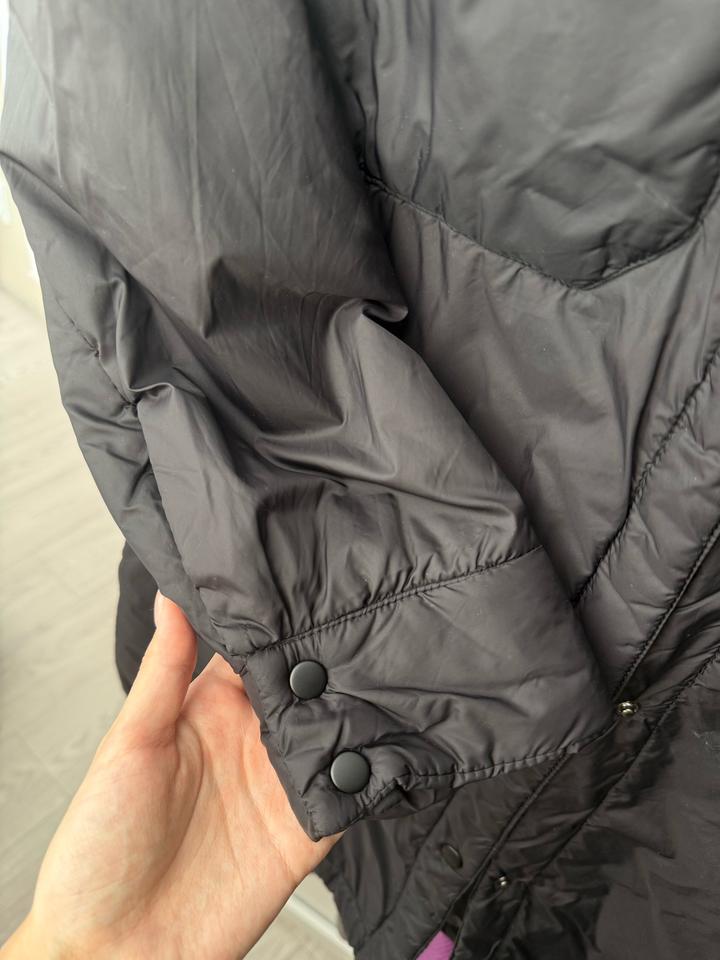 Легкая курточка Zara
