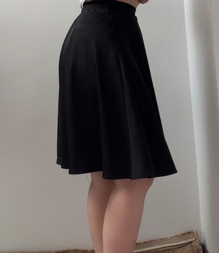 черная юбка