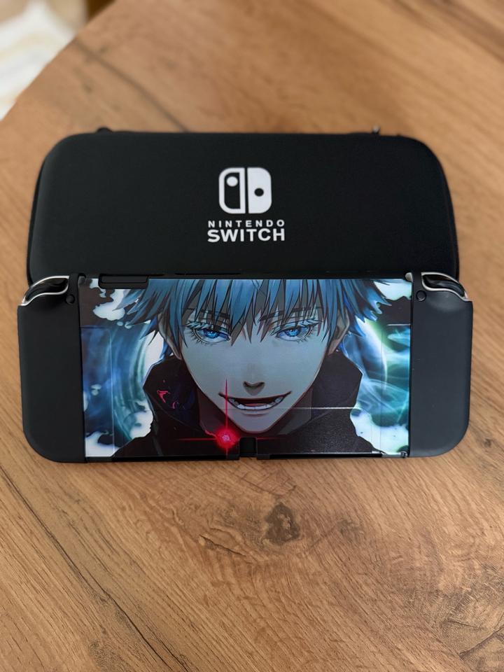 Игровая приставка Nintendo Switch OLED белый